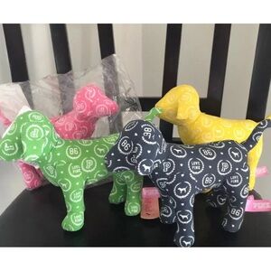 💙RETIRED & RARE Victoria’s Secret “PINK” Collection Logo Stuffed Dog💙 ~ 2007~